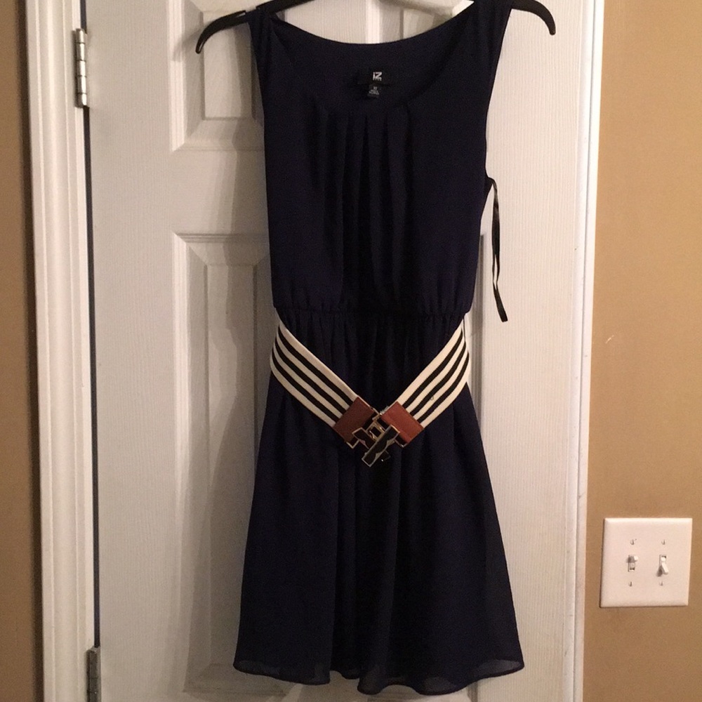 Very cute navy dress
